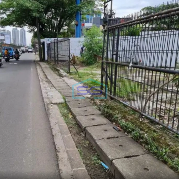 Dijual Tanah Komersial Strategis di Arjuna Selatan Jakarta Barat LT 1218m2-2