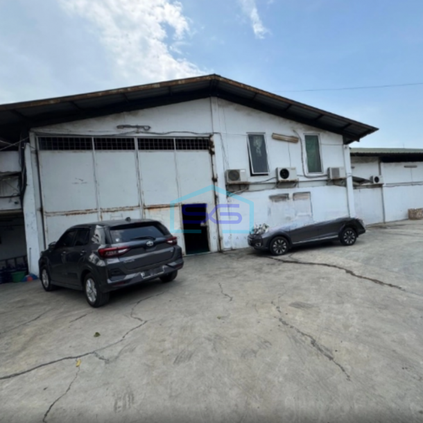 Dijual Gudang Ex Pabrik Plastik Siap Pakai di Benda Tangerang Luas Tanah 1933m2-1