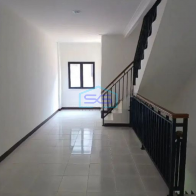 Dijual Ruko 3 Lantai Di Duta Indah Alpha 2 Kalideres Jakarta Barat LB 180m2