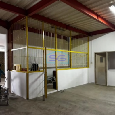 Disewakan Gudang Ex Bengkel Di Jl Raya Gatot Subroto Cibodas Tangerang LB 1740m2