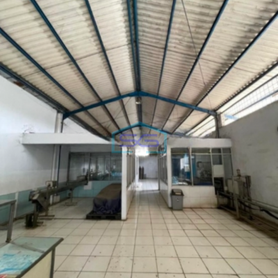 Dijual Termurah ! Gudang Pinggir Jalan Raya Di Legok Tangerang LT 935m2