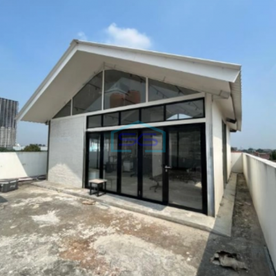 Dijual Gedung Kantor di Ampera Jakarta Selatan Luas Tanah 320m2