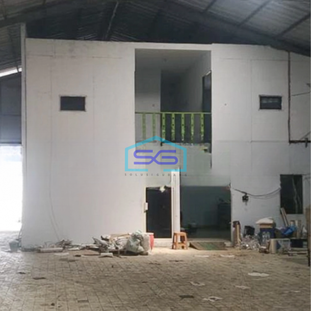 Disewakan Gudang Akses Container di Cipondoh Tangerang-3