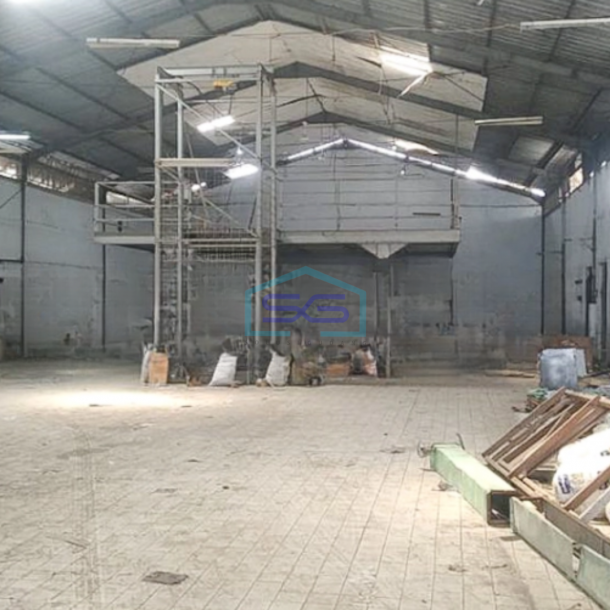 Disewakan Gudang Akses Container di Cipondoh Tangerang-2