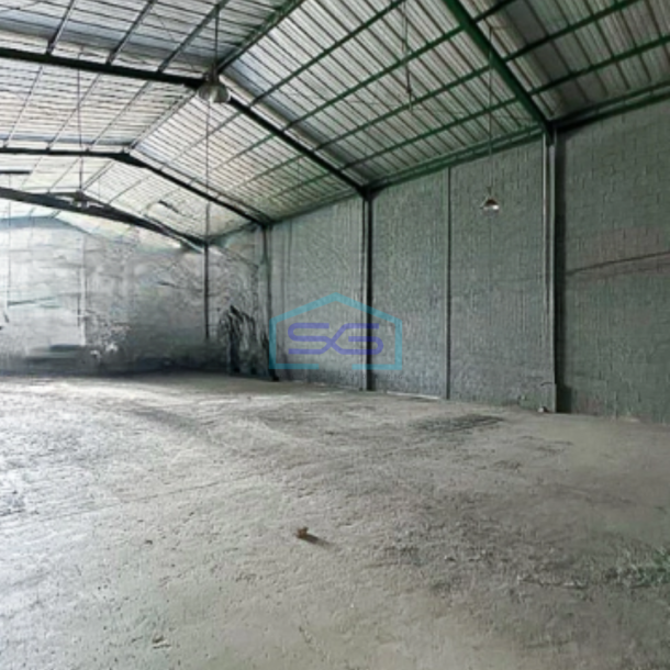 Disewakan Gudang Ada Kantor Luas Bangunan  560 m² di BSD Tangerang-4