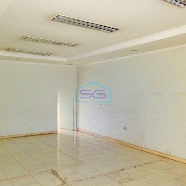Disewakan Gudang Luas Bangunan  600 m² Lokasi Strategis di Meruya Jakarta Barat-4