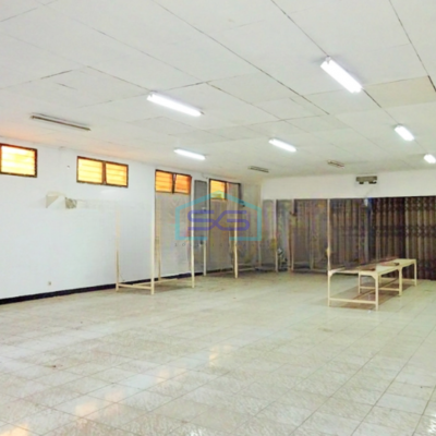 Disewakan Gudang Luas Bangunan  600 m² Lokasi Strategis di Meruya Jakarta Barat