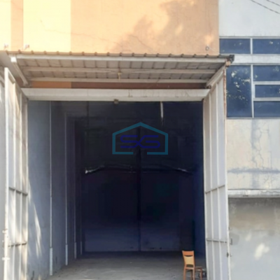 Disewakan Gudang Akses Container 40 Feet Luas Bangunan 300 m² di Kamal Jakarta Utara