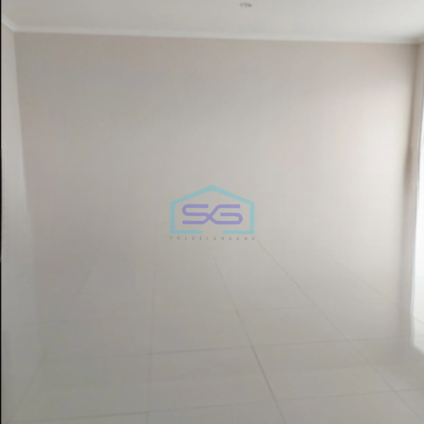 Disewakan Gudang Luas Bangunan  270 m² di Cipondoh Tangerang-2