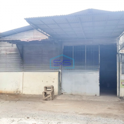 Disewakan Gudang Luas Bangunan  900 m² Lokasi Pinggir Jalan Utama Cipondoh Tangerang