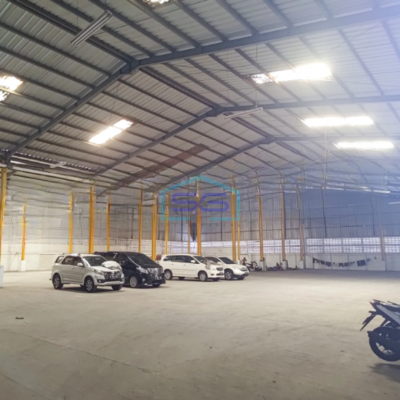 Disewakan Gudang Akses Container 40 Feet Luas Bangunan  1000 m² di Cipondoh Tangerang