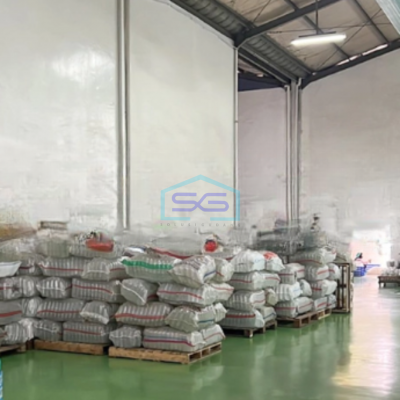 Disewakan Gudang Ada Kantor Luas Bangunan  800 m² di Kelapa Dua Tangerang