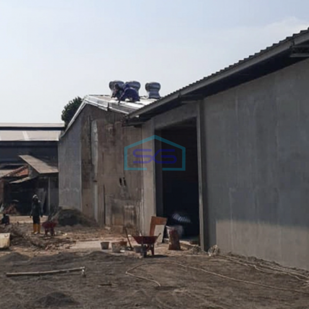 Disewakan Gudang Luas Bangunan  400 m² di Kalideres Jakarta Barat-1