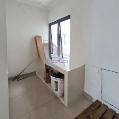 Disewakan Ruko 2 Lantai Luas Bangunan  208 m² di Gading Serpong Tangerang