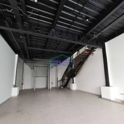 Disewakan Ruko Baru Luas Bangunan  576 m² di Serpong Tangerang Selatan-3