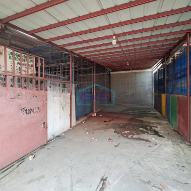 Dijual Ruko Hadap Jalan di Duri Kosambi Jakarta Barat Luas Bangunan  350 m²-4