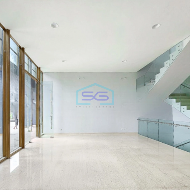 Disewakan Ruko Luas Bangunan  596 m² di BSD Tangerang-4