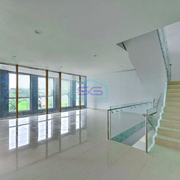 Disewakan Ruko Luas Tanah 158 m² di BSD City Tangerang-1