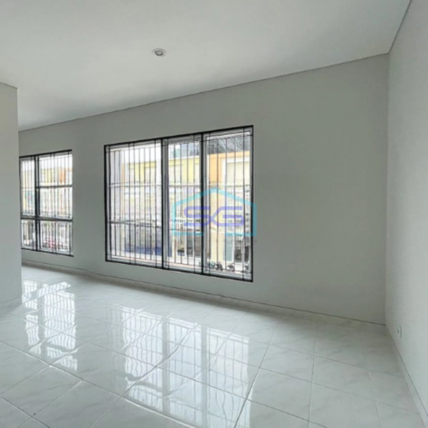 Dijual Ruko 2 Lantai Luas Bangunan 162 m² di Gading Serpong Tangerang Lokasi Bebas Banjir-2