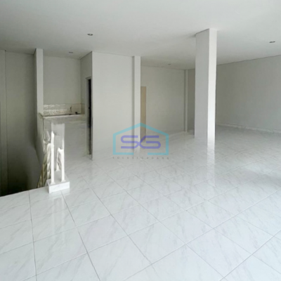 Dijual Ruko 2 Lantai Siap Huni Luas Bangunan 162 m² Lokasi Gading Serpong Tangerang