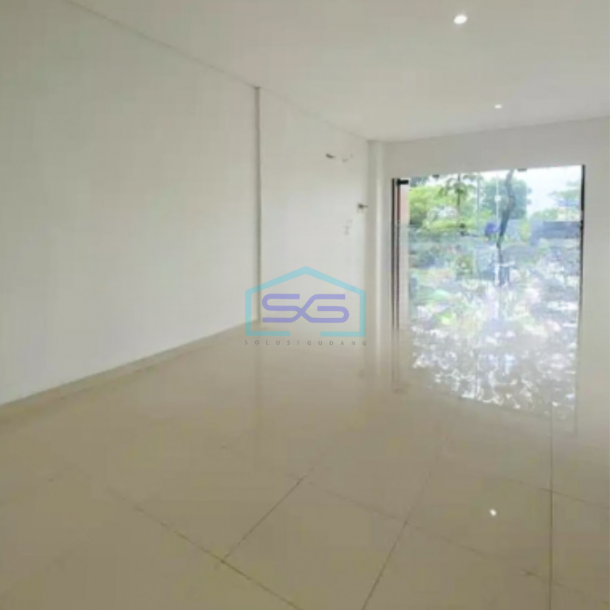 Dijual Ruko 3 Lantai Luas Bangunan  456 m² Lokasi BSD Tangerang-3