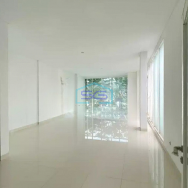 Dijual Ruko 3 Lantai Luas Bangunan  456 m² Lokasi BSD Tangerang-2