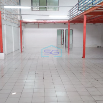 Disewakan Gudang Luas Tanah  1500 m² Lokasi Bebas Banjir di Cipondoh Tangerang-3