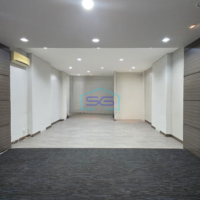 Disewakan Ruko Siap Pakai Bebas Banjir Luas Bangunan  237 m² di Alam Sutera Tangerang-2