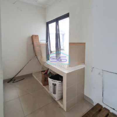Disewakan Ruko Bebas Banjir 2 Lantai Luas Bangunan 208 m² Lokasi Gading Serpong Tangerang-2