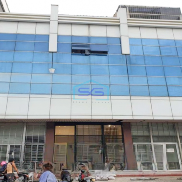 Dijual Ruko Luas Bangunan  220 m² di Puri Indah Jakarta Barat-3