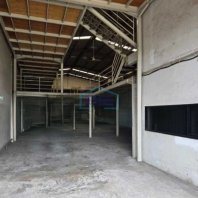 Disewakan Gudang Luas Bangunan 480 m² Lokasi Bebas Banjir di Tangerang