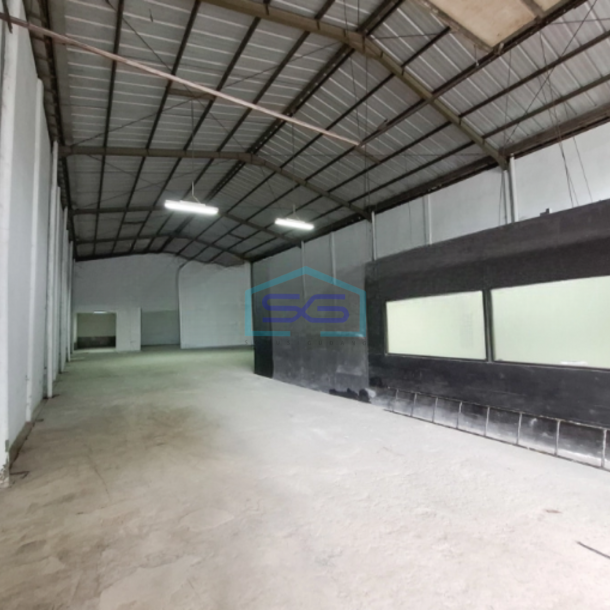 Disewakan Gudang Ada Kantor Luas Tanah 540 m² Lokasi di BSD Tangerang-1