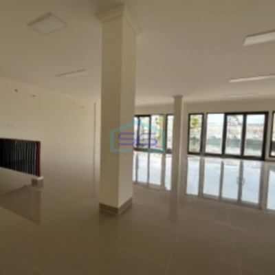 Disewakan Ruko Luas Bangunan  252 m² Lokasi Gading Serpong Tangerang-2