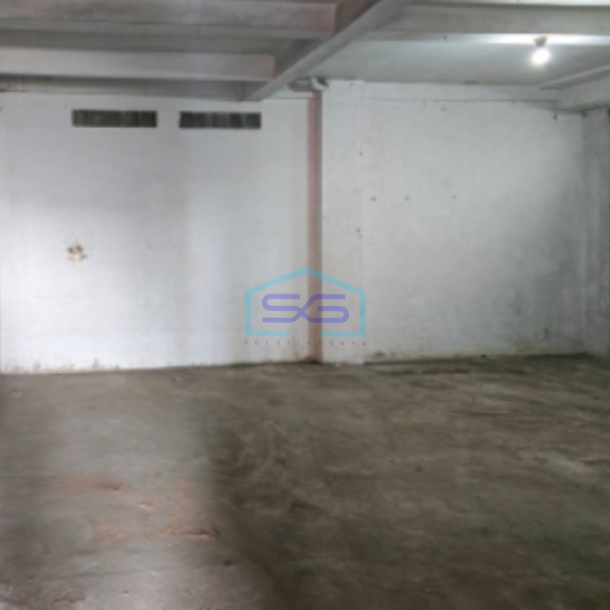 Disewakan Ruko 2 Lantai Luas Tanah  276 m² Lokasi Alam Sutera Tangerang-1