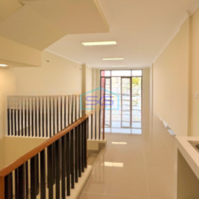 Disewakan Ruko Luas Bangunan  326 m² Lokasi Gading Serpong Tangerang