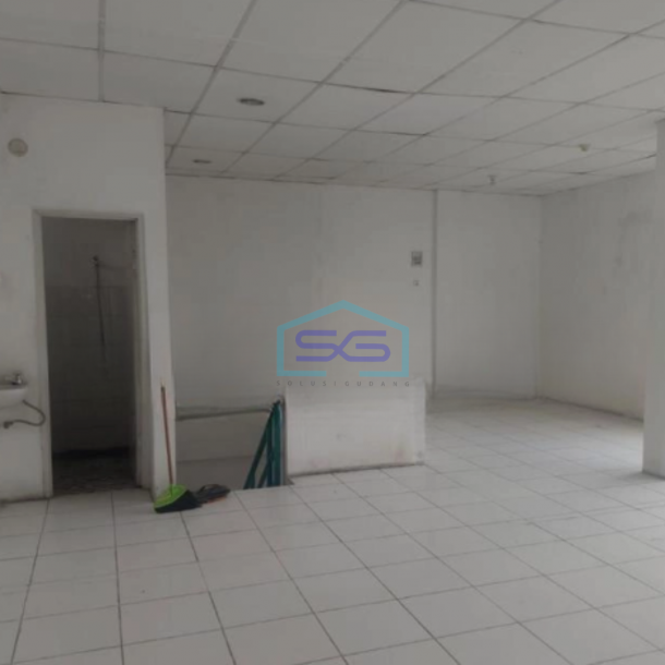 Disewakan Gudang Luas Tanah  243 m² Lokasi Tangerang-1