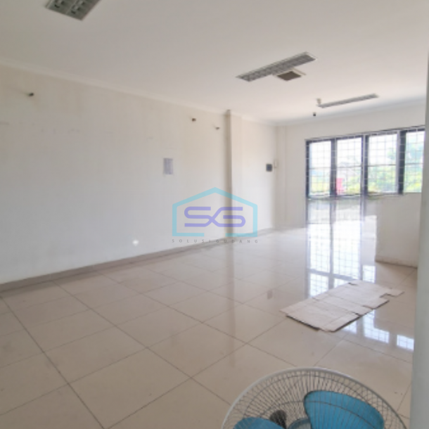 Disewakan Ruko 2 Lantai Luas Tanah 120 m² Lokasi di Gading Serpong Tangerang-3