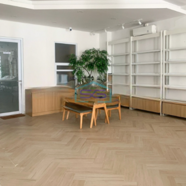 Dijual Ruko 3 Lantai Luas Bangunan 400 m² Lokasi Bebas Banjir di Tangerang-3