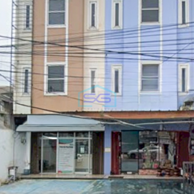 Disewakan Ruko 3 Lantai Luas Tanah 256 m² Lokasi di Karawaci Tangerang-1