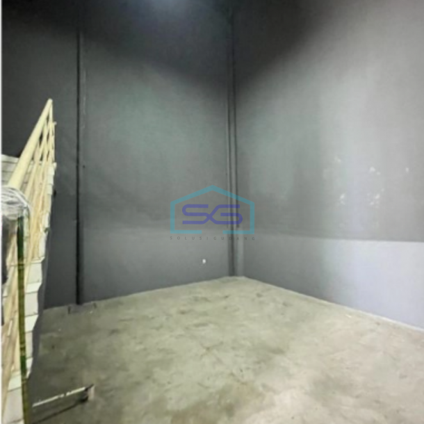 Disewakan Gudang 2 Lantai Lokasi Legok Tangerang Luas Tanah 162 m²-1