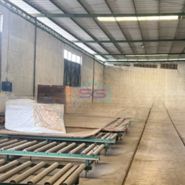 Disewakan Gudang 2 Lantai Luas Tanah 2346 m² Lokasi di Pasir Jaya Tangerang-1