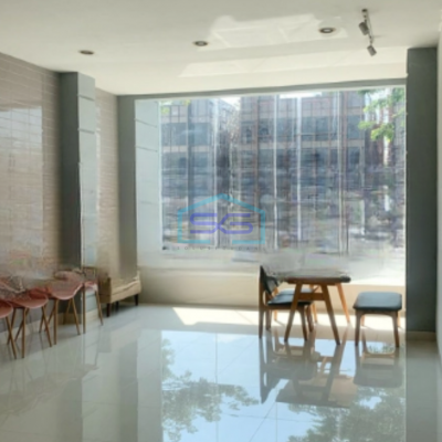 Dijual Ruko Luas Bangunan 400 m² Lokasi Bebas Banjir di Gading Serpong Tangerang