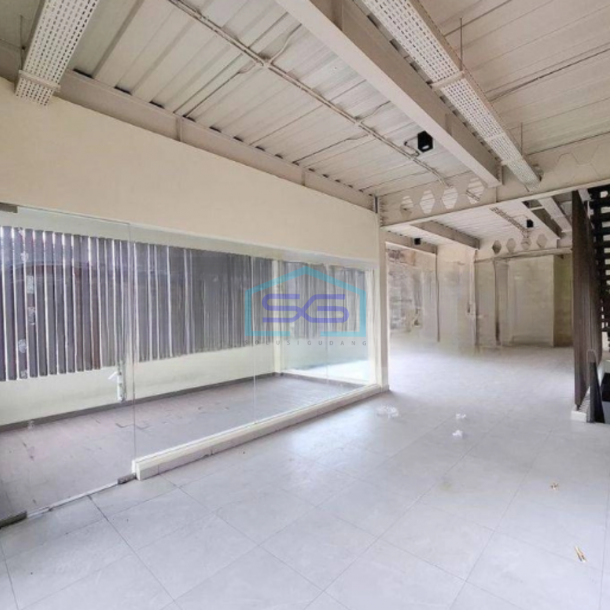 Disewakan Ruko Luas Bangunan 576 m² di Serpong Tangerang Selatan-3
