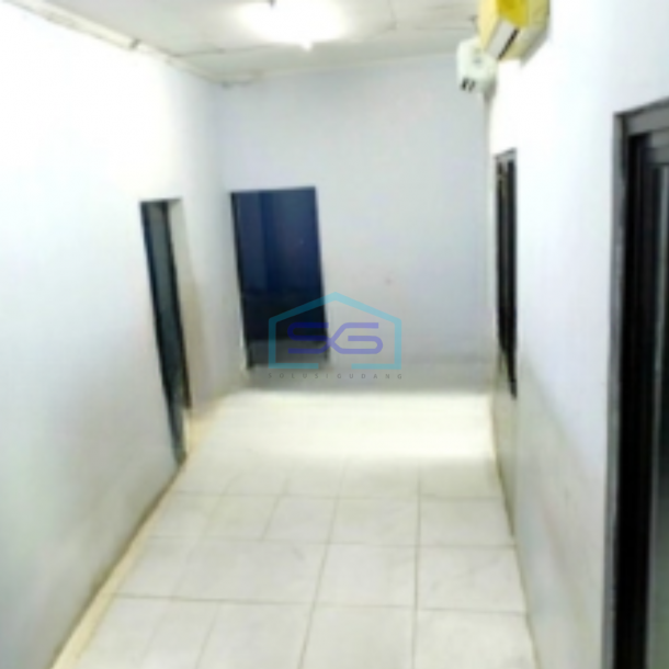 Disewakan Gudang Ada Kantor di Cipondoh Tangerang Luas Bangunan  1600 m²-2