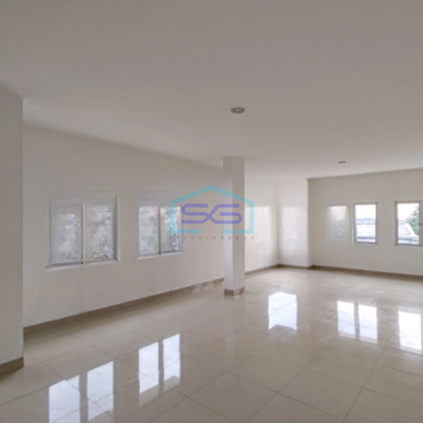 Dijual Ruko Luas Bangunan  315 m² di Sangiang Jaya Tangerang-2