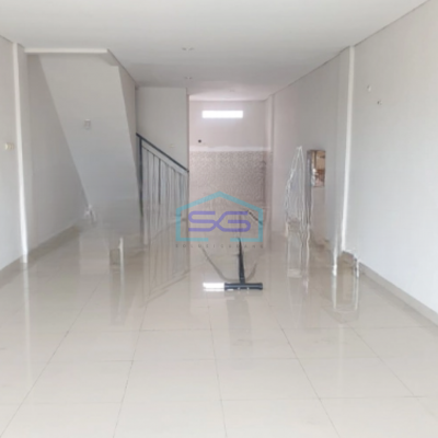 Dijual Ruko Luas Bangunan 270 m² di Cengkareng Jakarta Barat-2