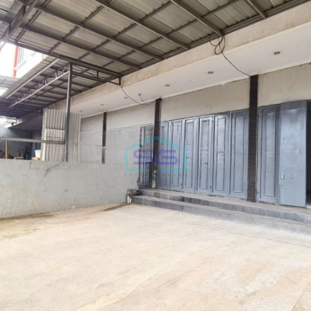 Disewakan Ruko Luas Bangunan 156 m² di Duri Kosambi Tangerang-3