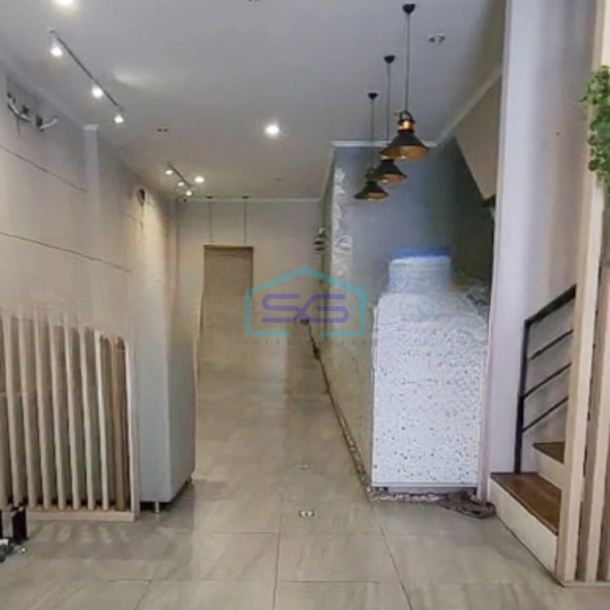 Disewakan Ruko 3 Lantai Luas Bangunan 324 m² di Alam Sutera Tangerang-3