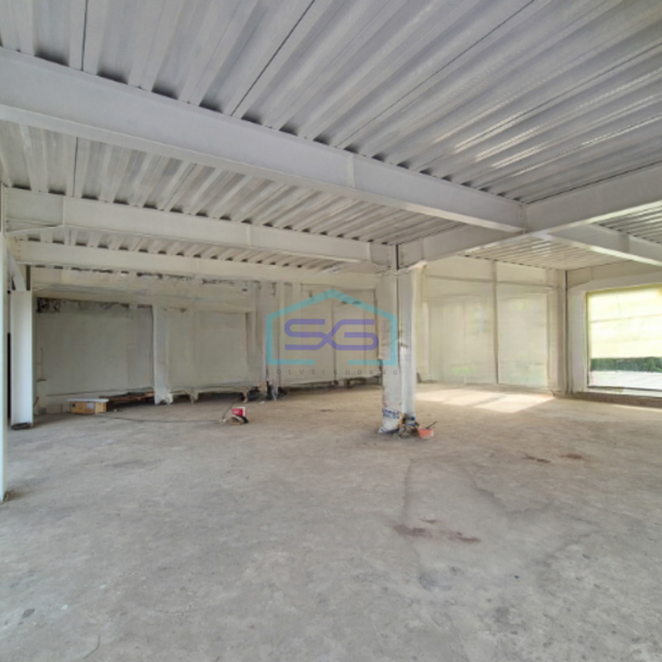 Disewakan Ruko 2 Lantai Luas Bangunan  417 m² Lokasi Jakarta Barat-2