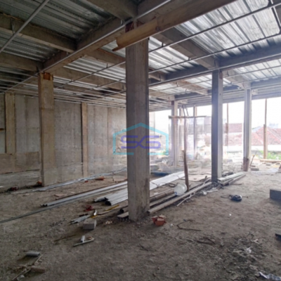 Disewakan Ruko Hadap Jalan di Gading Serpong Tangerang Luas Bangunan 768 m²